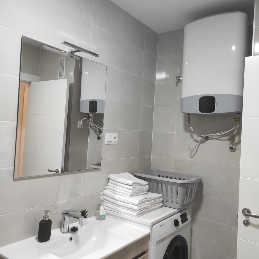 El Barquito Del Abuelo Apartment Malaga Bagian luar foto