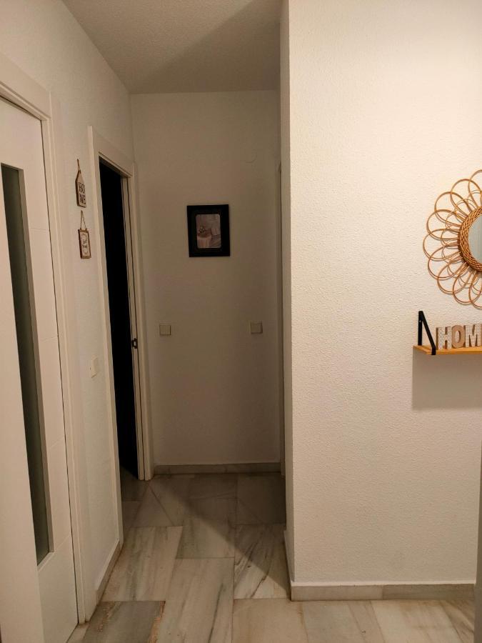 El Barquito Del Abuelo Apartment Malaga Bagian luar foto