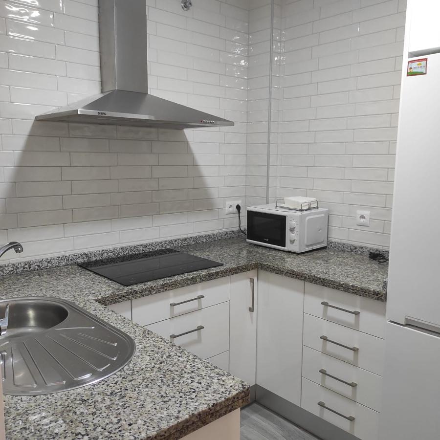 El Barquito Del Abuelo Apartment Malaga Bagian luar foto