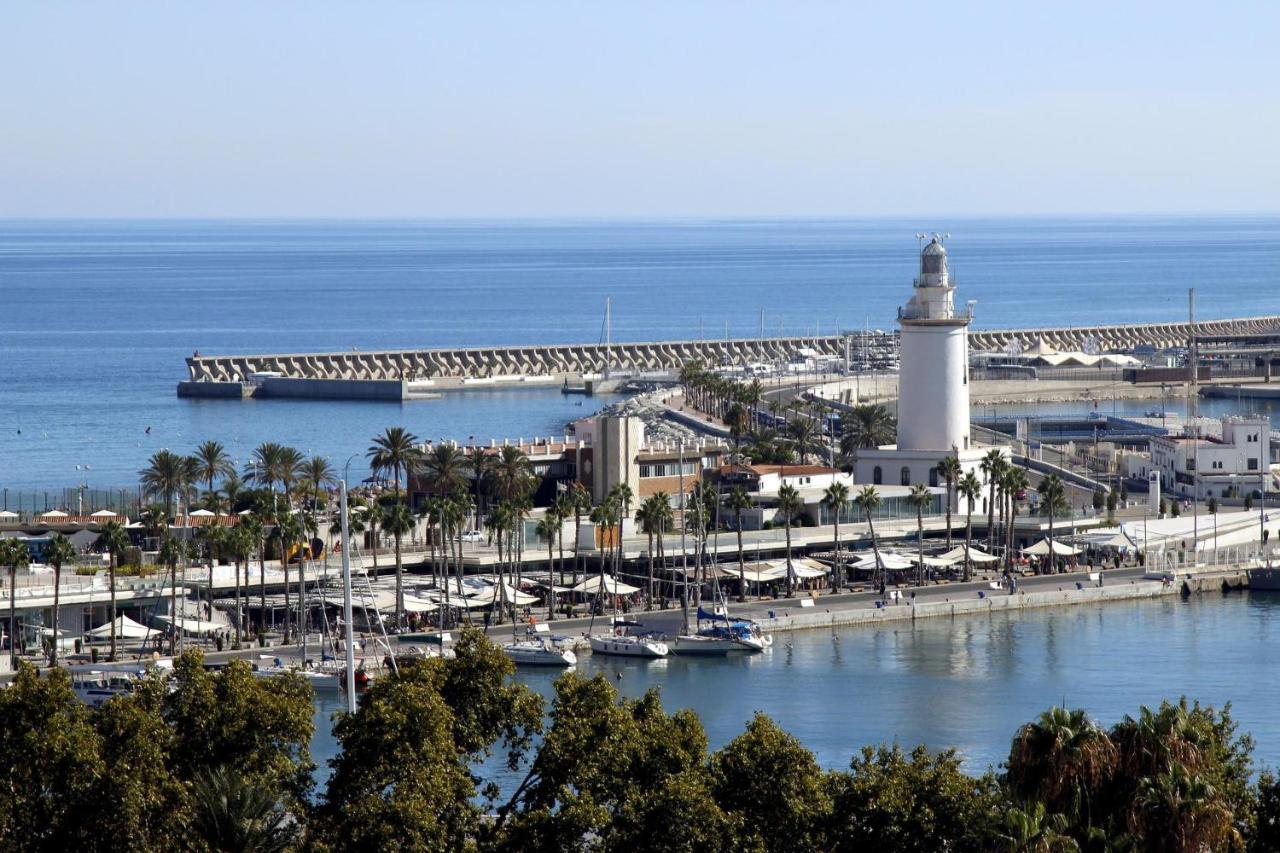 El Barquito Del Abuelo Apartment Malaga Bagian luar foto
